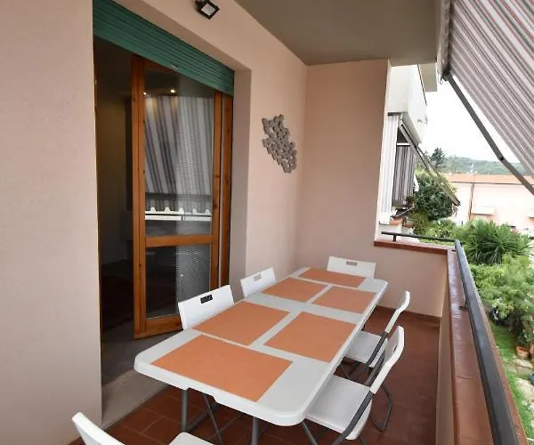 Rada - Zona Mare Con Clima, Posto Auto E Terrazza Марина-ди-Кампо