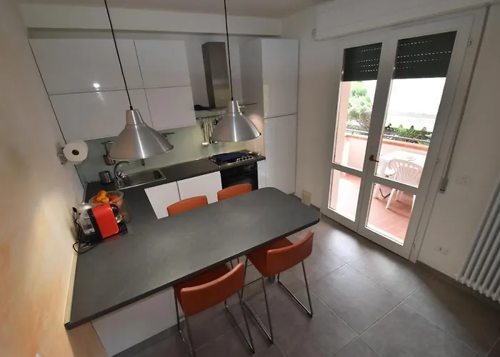 Апартаменты Rada - Zona Mare Con Clima, Posto Auto E Terrazza Марина-ди-Кампо